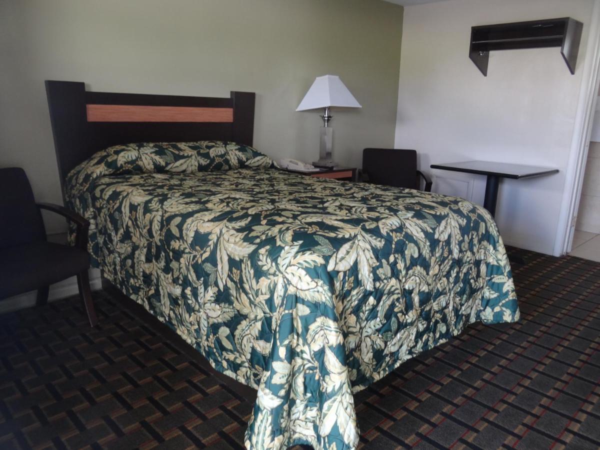 Budget Inn Columbus Lockbourne Εξωτερικό φωτογραφία