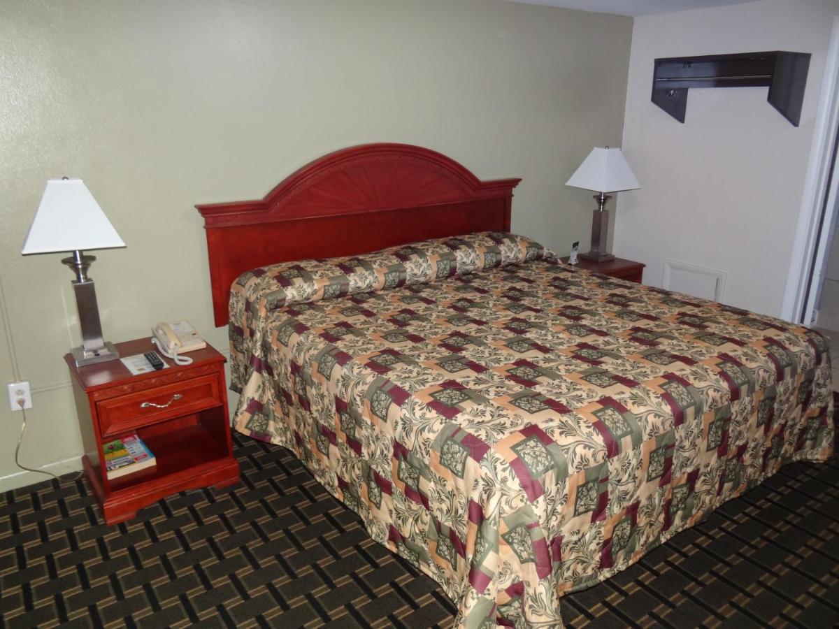 Budget Inn Columbus Lockbourne Εξωτερικό φωτογραφία